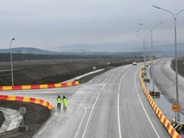 В Крыму трассу «Таврида» назвали дорогой жизни