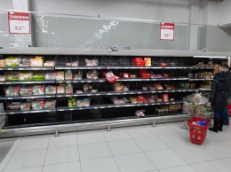 Новогодний Днепр: что происходит в городских супермаркетах?
