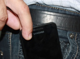 17-летний херсонец лишился мобильного телефона