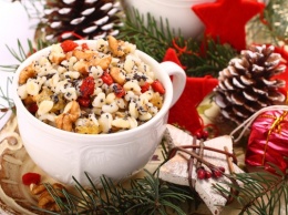 С халвой, ягодами и в тыкве: топ-5 рецептов необычной кутьи на Рождество, которые удивят всех за столом