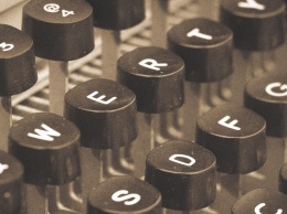 История клавиатуры: кто придумал расположение букв на современной раскладке