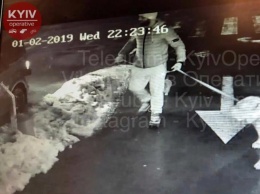 В Киеве неизвестный "собачник" во время драки убил сотрудника Управления госохраны - СМИ