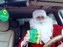 В Харькове Дед Мороз работает таксистом