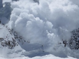 Отдыхающие на горе Ай-Петри оказались заблокированы сходами лавин