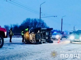 В Ивано-Франковской области в результате ДТП погибли 2 человека, 6 госпитализированы