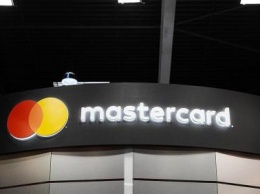В MasterСard сменят логотип