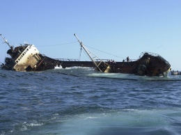 Трагическое кораблекрушение в Черном море: найдены тела еще двух украинцев, подробности