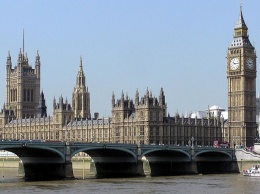 В Британии неизвестный пытался проникнуть в здание парламента