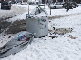 Сойдут ли крымские дороги вместе со снегом? На полуостров завезли новый реагент