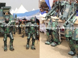 В Гане показали солдат в экзоскелетах