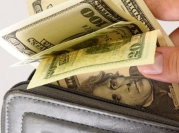Доллар США дешевеет на сигналах от Федрезерва и Центробанка