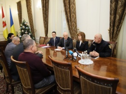 Одесская мэрия поможет школе Столярского: рабочее совещание мэра, видеокомментарий