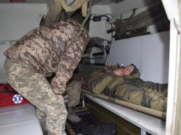 В зоне ООС ранили украинского бойца