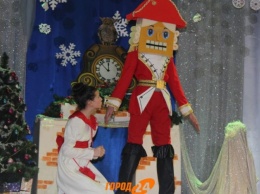 Образцовый детский театр показал на главной сцене Измаила «Щелкунчика»