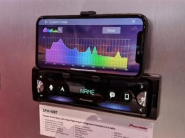 CES 2019: Pioneer SPH-10BT превратит ваш смартфон в информационно-развлекательную систему