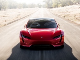 Tesla Roadster второго поколения сможет летать