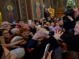 Туманные гастроли Порошенко: Томос-тур как импровизация от начала до конца