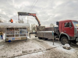 В Днепре планируют снести почти сто МАФов (Адреса)