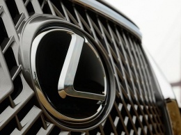 В России резко подскочили цены почти на все модели Lexus