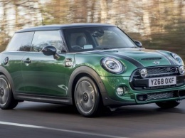 MINI Cooper S празднует юбилей