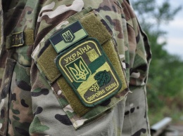 Интим-скандал в ВСУ: командир части показал лейтенанту "прелести армии"