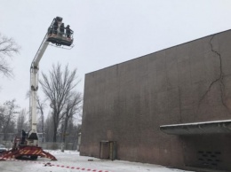 Житель Днепропетровщины хотел сдать кинотеатр на металлолом