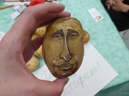 В сети "гуляет" картофельный Путин. Челлендж картофельных портретов