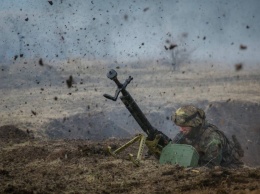 Боевики учинили гранатометный обстрел на Донбассе: "Военнослужащий получил ранение"
