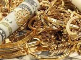 Новокаховскому домушнику, который выносил из квартир деньги и золото, "светит" срок