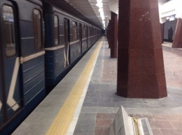 Инцидент в харьковском метро. Случайный прохожий снял на видео разоблачение (видео)