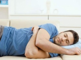 Медики рассказали об ужасных последствиях дневного сна