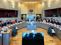 Почти договорились: в Брюсселе завершилась трехсторонняя встреча по газу