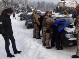 В Сумской области СБУ задержала квинтет рэкетиров-провокаторов