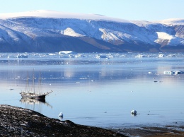 Лед в Гренландии тает в четыре раза быстрее, чем десять лет назад