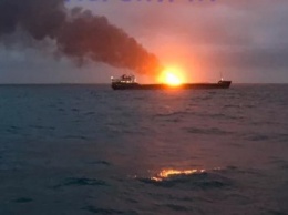 СМИ: Сгоревшие у Керчи турецкие танкеры могли везти газ противникам Асада