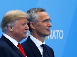 Конгрессмены выступили против выхода США из НАТО