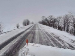 Служба автодорог предупреждает, что дороги в Николаевской области все еще мокрые