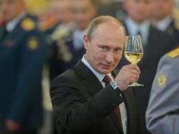 Путин присвоил генеральские звания душегубам украинцев: «За обстрел Мариуполя», фото