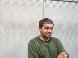 Суд продлил блогеру Барабошко залог в 3 млн гривен и обязательство носить электронный браслет до 24 марта