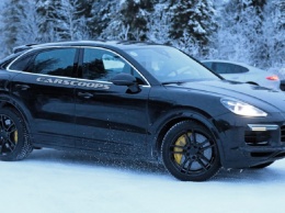 Porsche Cayenne Turbo Coupe частично рассекретили