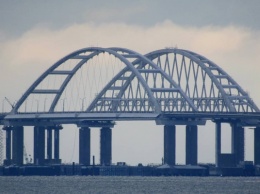 План сорвался: у оккупантов новая проблема с Крымским мостом