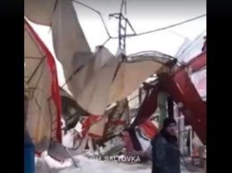 На рынке Барабашово в Харькове рухнула крыша