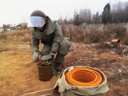 Искали закладку с наркотиками: двое обдолбышей разобрали 82мм мину в Киеве