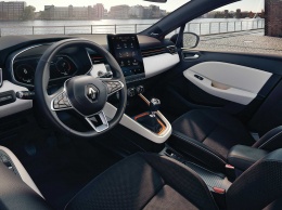 Renault показала интерьер нового Clio