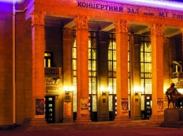 Запорожский Театр молодежи меняет сцену