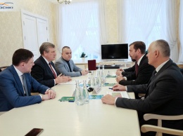 Глава Кировской области провел переговоры с руководством Pirelli Tyre Russia
