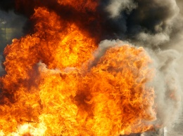 Появилось видео пожара в морском порту в Николаеве: "столб дыма до небес"