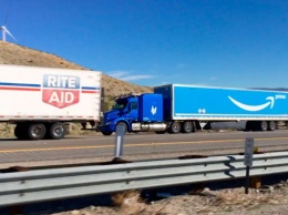 Amazon готовится к использованию беспилотных грузовиков для доставки грузов
