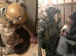 В Днепре спецназ штурмовал квартиру, в которой силой удерживали ребенка (видео)
