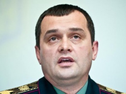 Печерский суд снял арест с имущества экс-главы МВД Захарченко